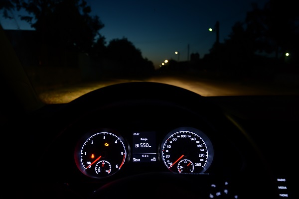 why nighttime is the most dangerous time to drive 610aae957859b