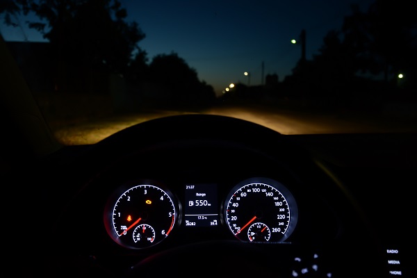 why nighttime is the most dangerous time to drive 610aae957859b